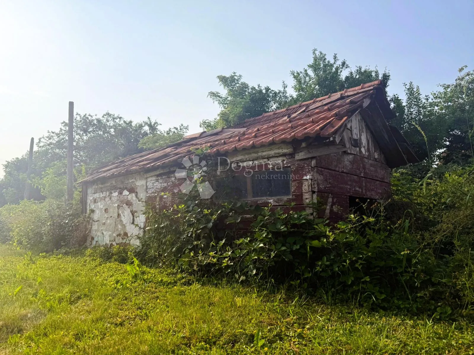kuća za adaptaciju s velikim zemljištem - slika 18