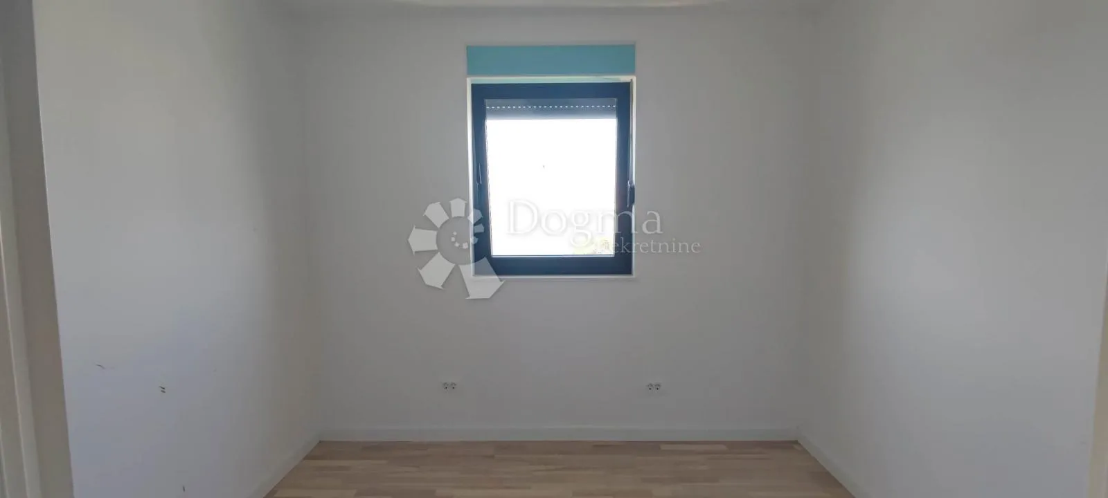 povljana, pag - prvi red uz more i predivan pogled - slika 8