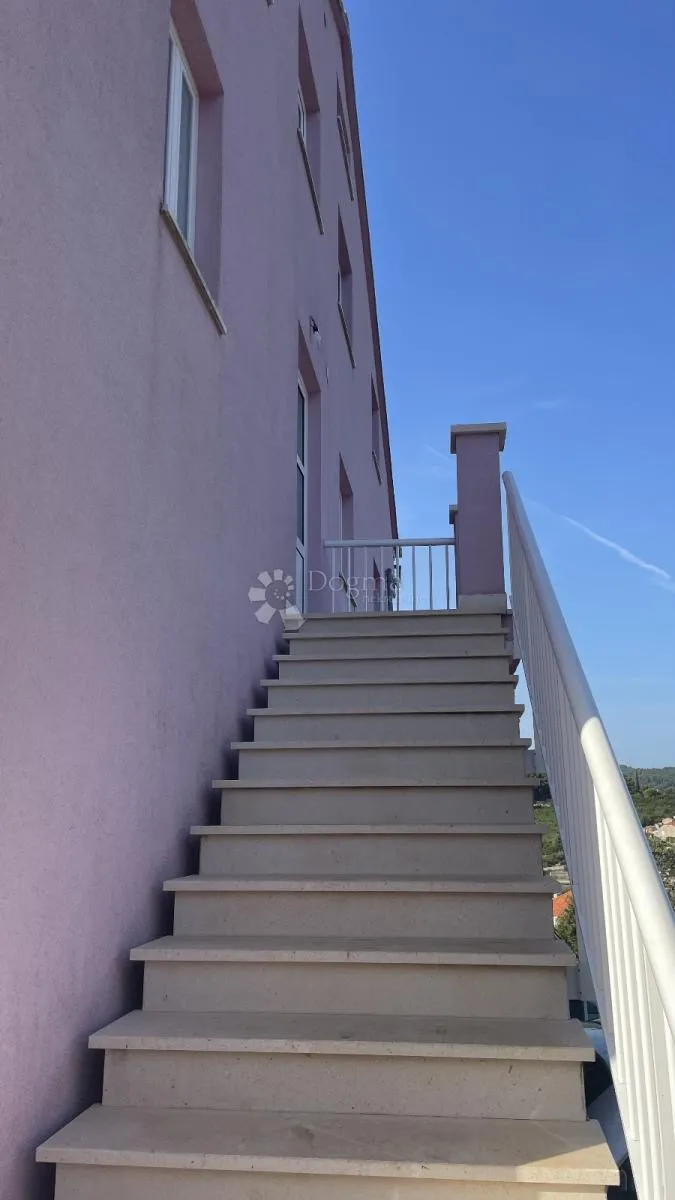 dvoetažni apartman lumbarda- korčula- croatia - slika 3