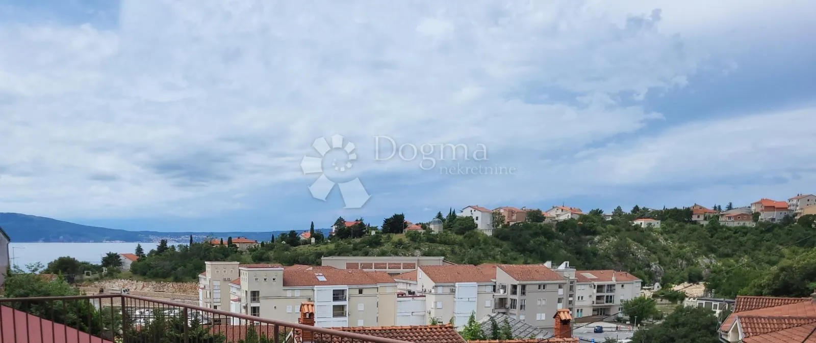 primorska kuća u centru - slika 2