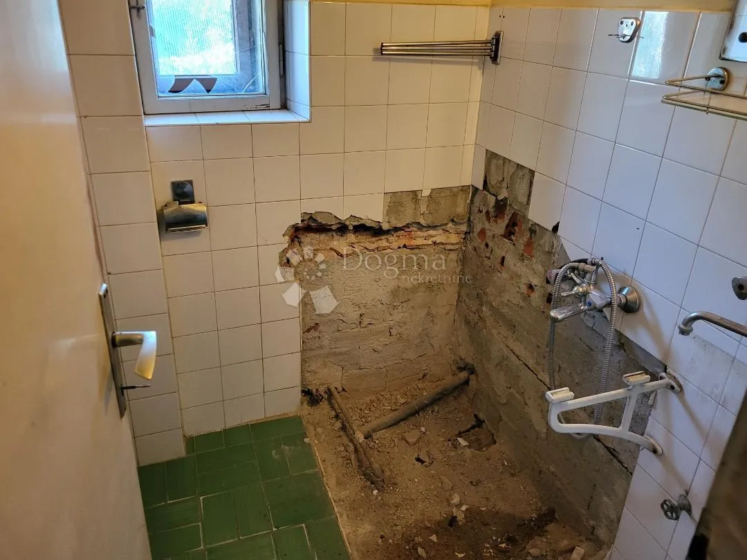 prilika u centru novog vinodolskog - slika 9