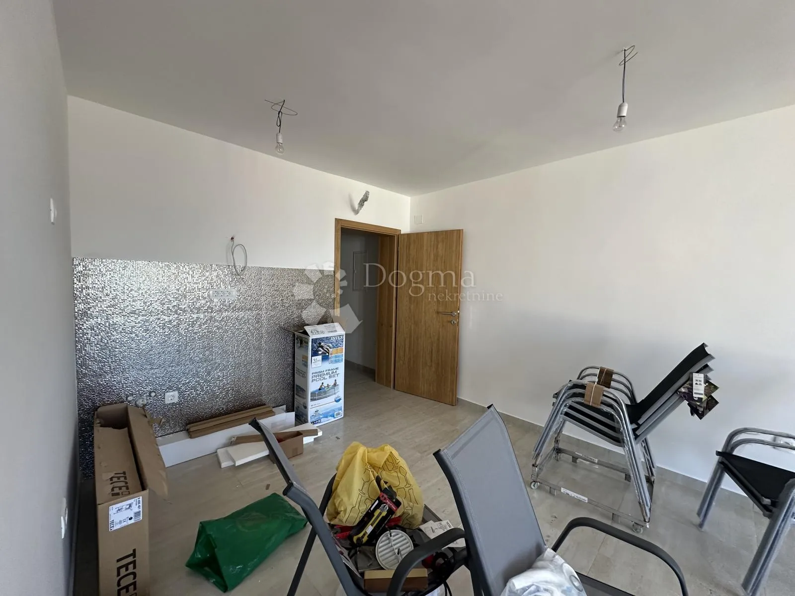 crikvenica dva apartmana 150m2 prilika!! - slika 7
