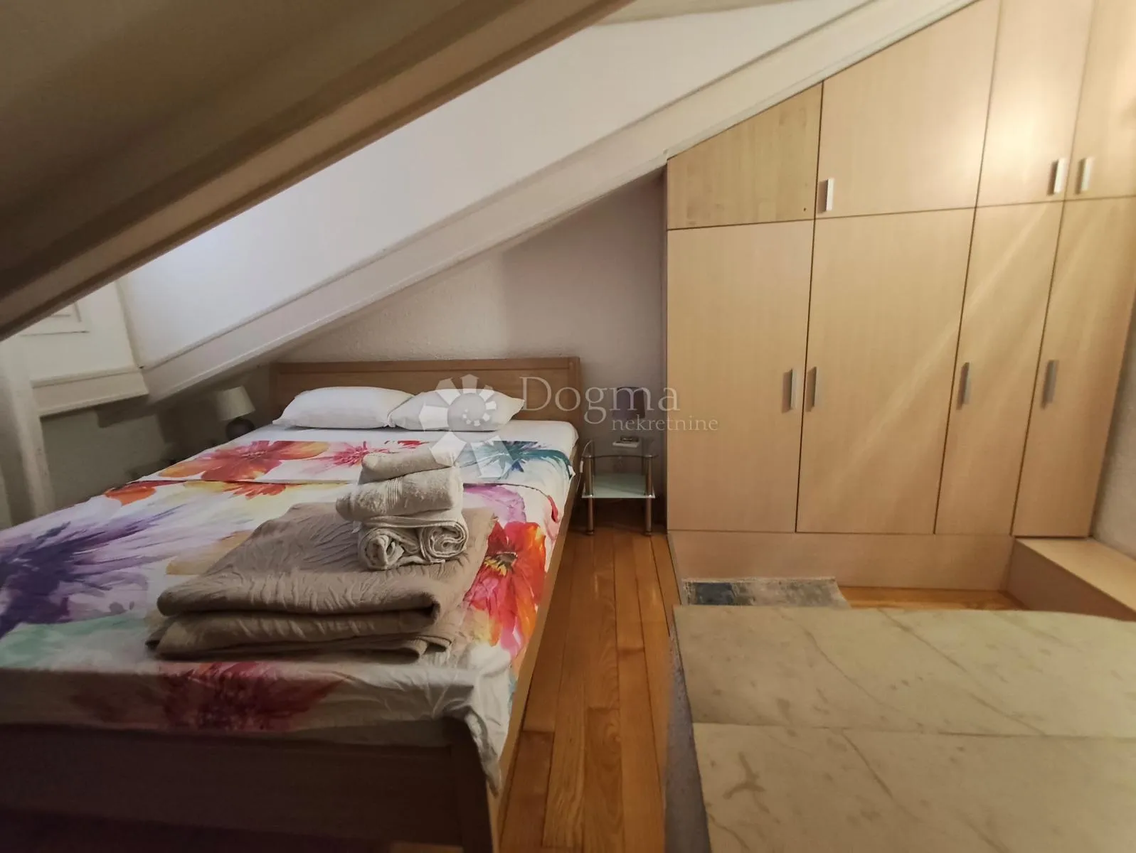 šarmantan stan u centru starog grada dubrovnika - slika 11