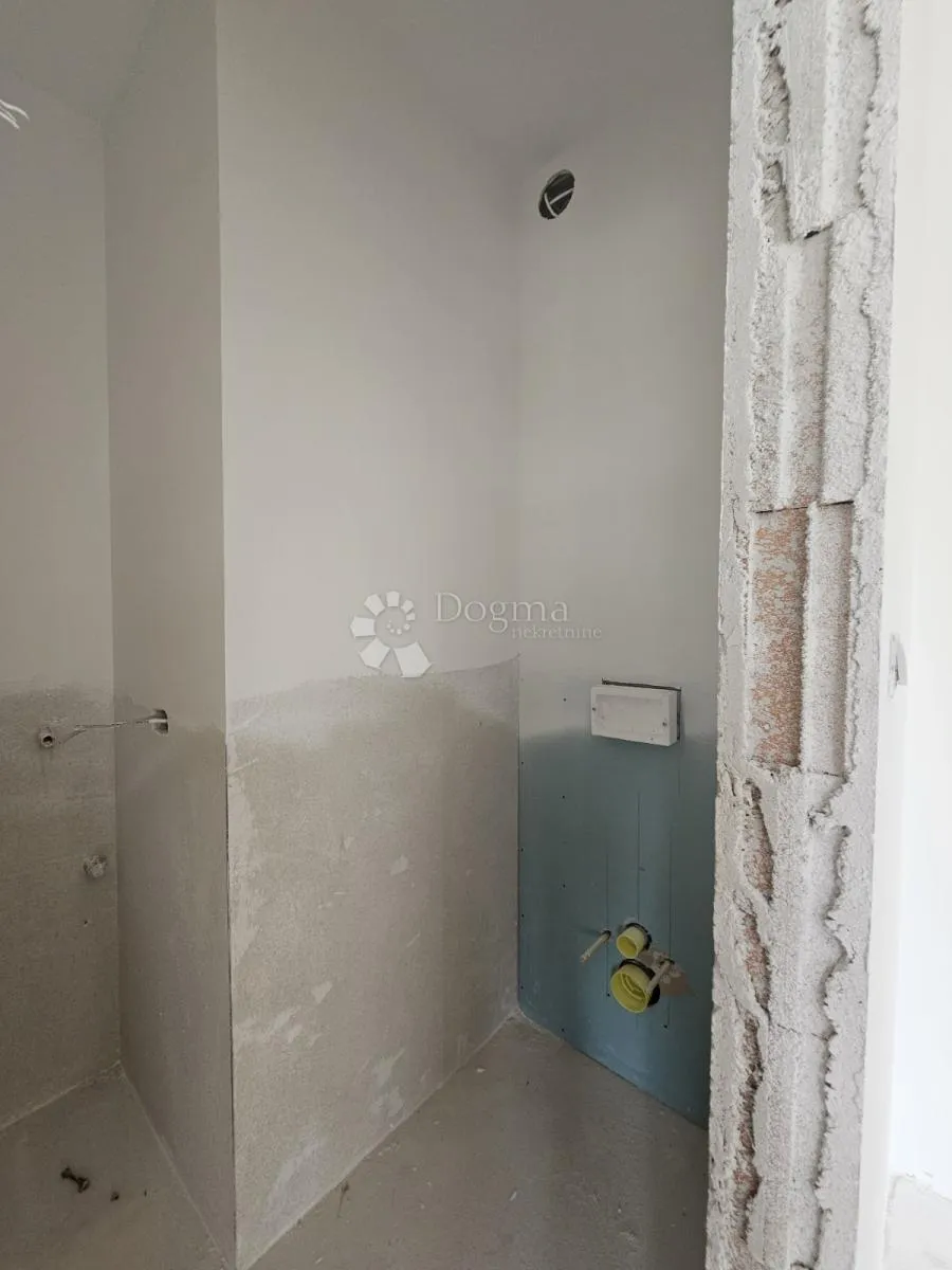 kvalitetna novogradnja pula, 95m2, 2ss+db - slika 13