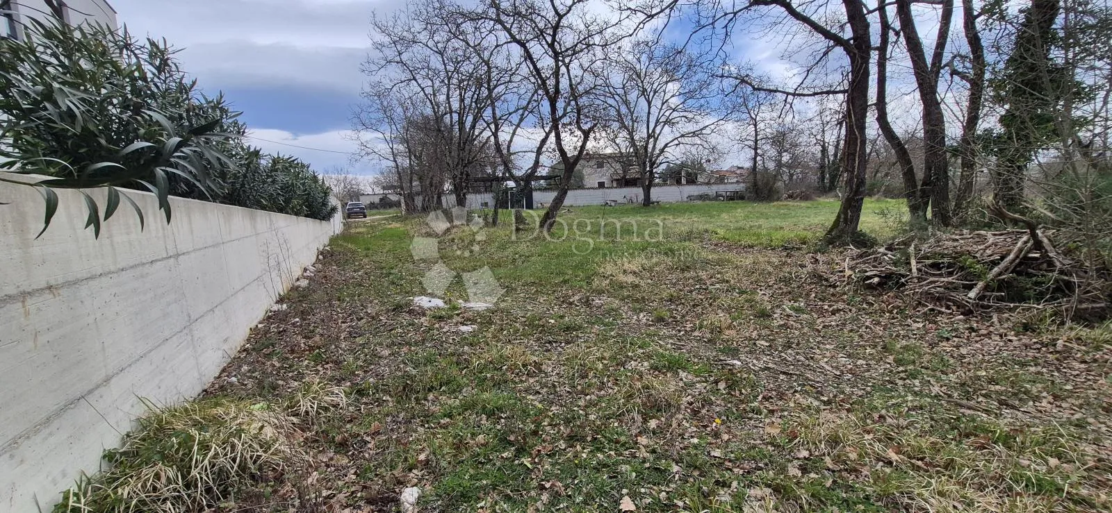 građevinsko zemljište za gradnju kuće ili vile površine 1091 m2 - slika 11
