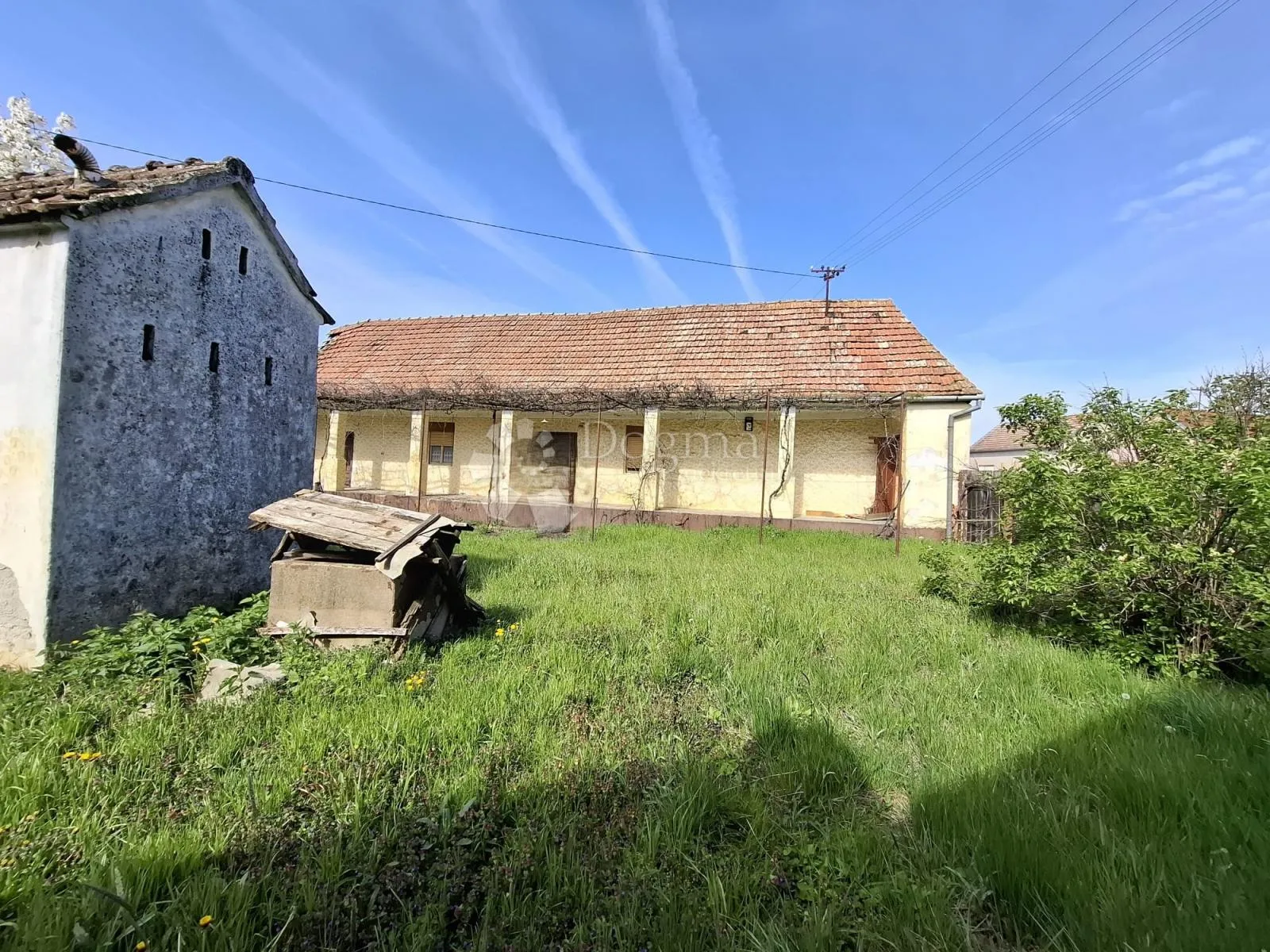 4356 m² zemljišta uz kuću za rušenje - slika 5