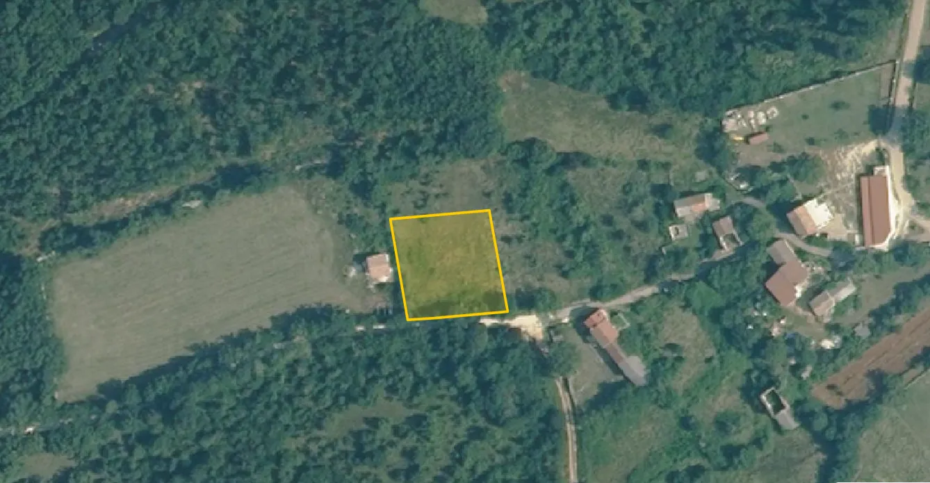 Građevinsko zemljište 1203m s dozvolom uz cestu - Kanfanar