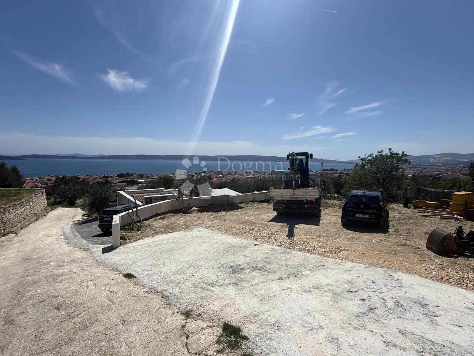 kaštela - vila s bazenom i panoramskim pogledom na more - slika 23