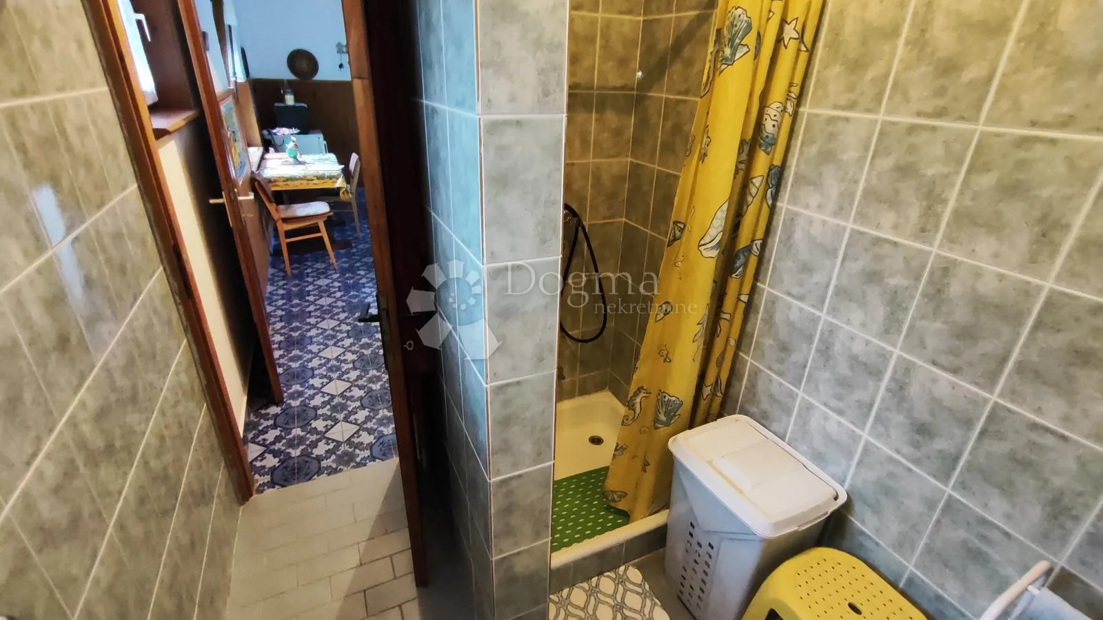 kuća uz potok u okolici gerova - slika 16