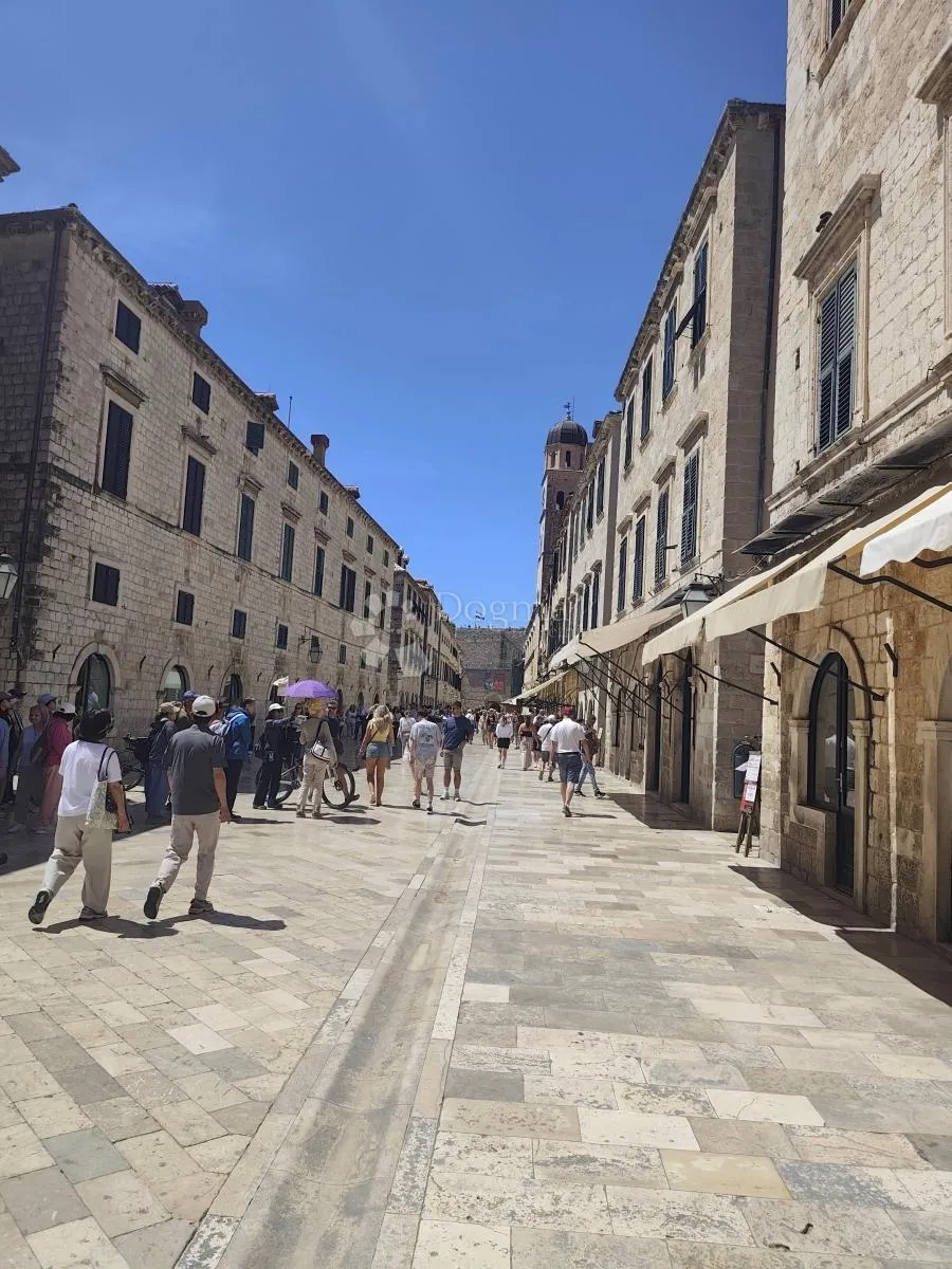 šarmantan stan u centru starog grada dubrovnika - slika 14