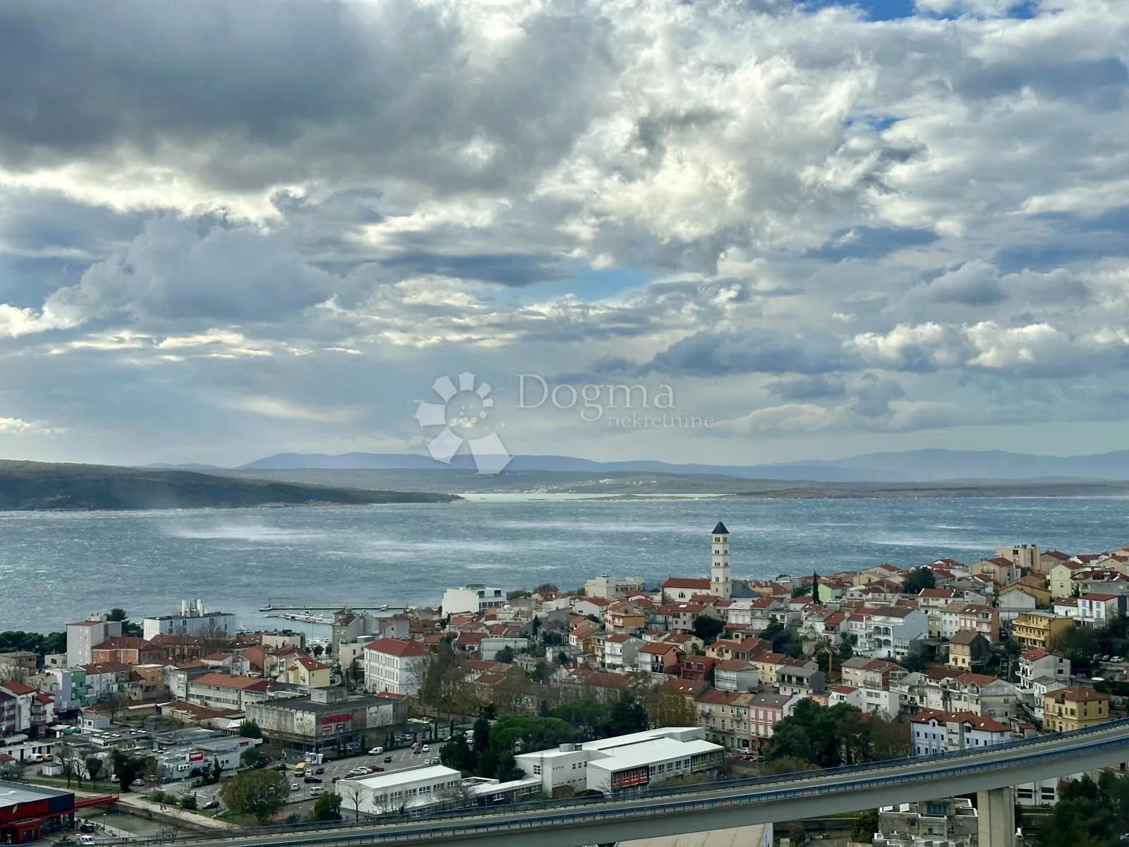 apartman crikvenica 80m2 sa pogledom na more - slika 19