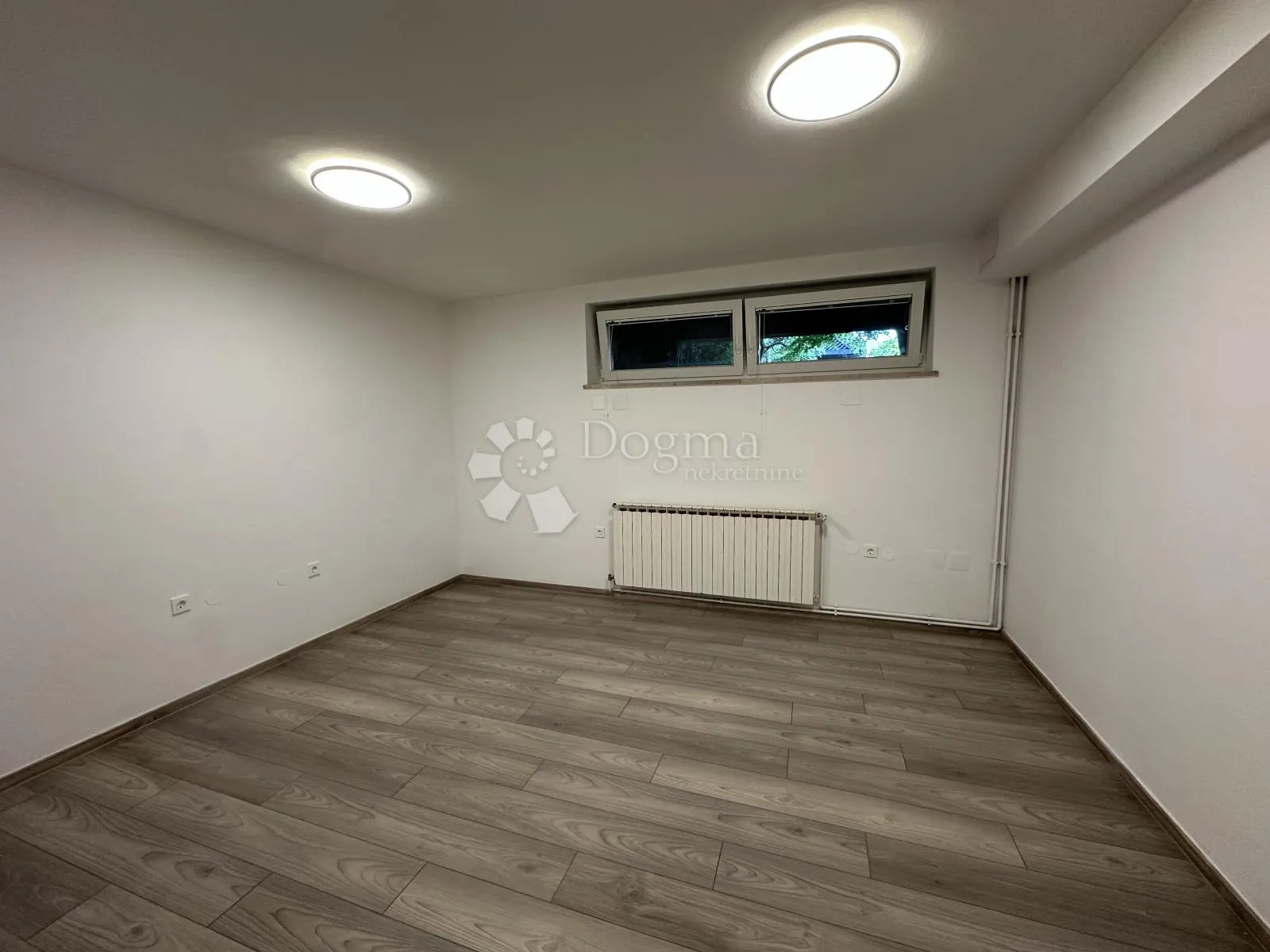 adaptirani stan na maksimiru (bukovačka) - slika 7