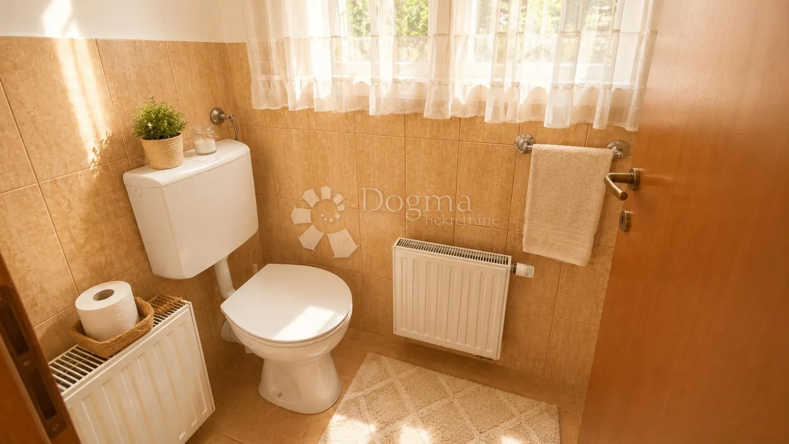 stan 80 m2- 2 parkirna mjesta!!! - slika 9