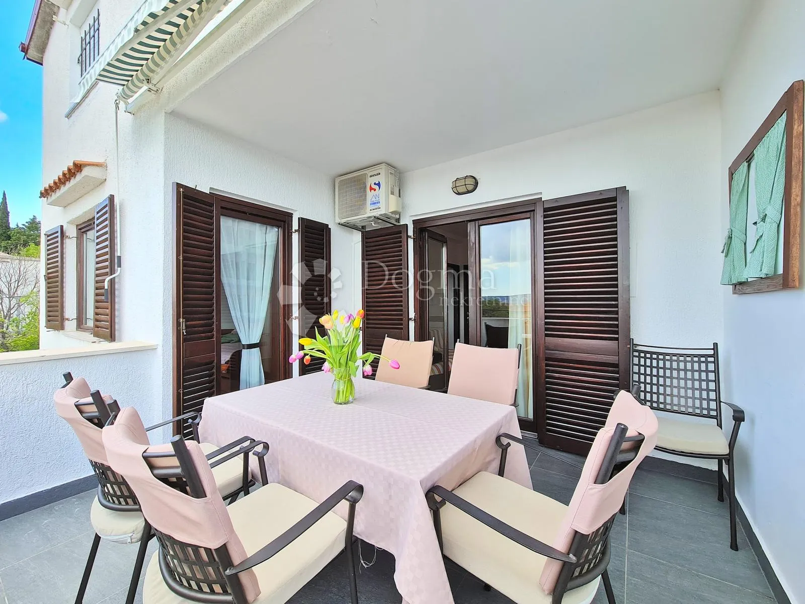 kuća s 8 apartmana spremna za turistički najam - slika 23