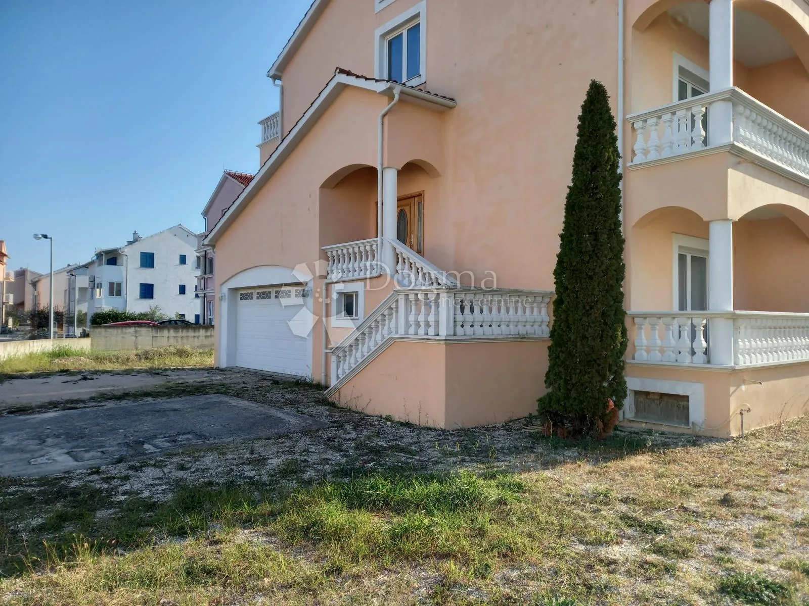 vodice - kuća 800 m2 odlična prilika - slika 13