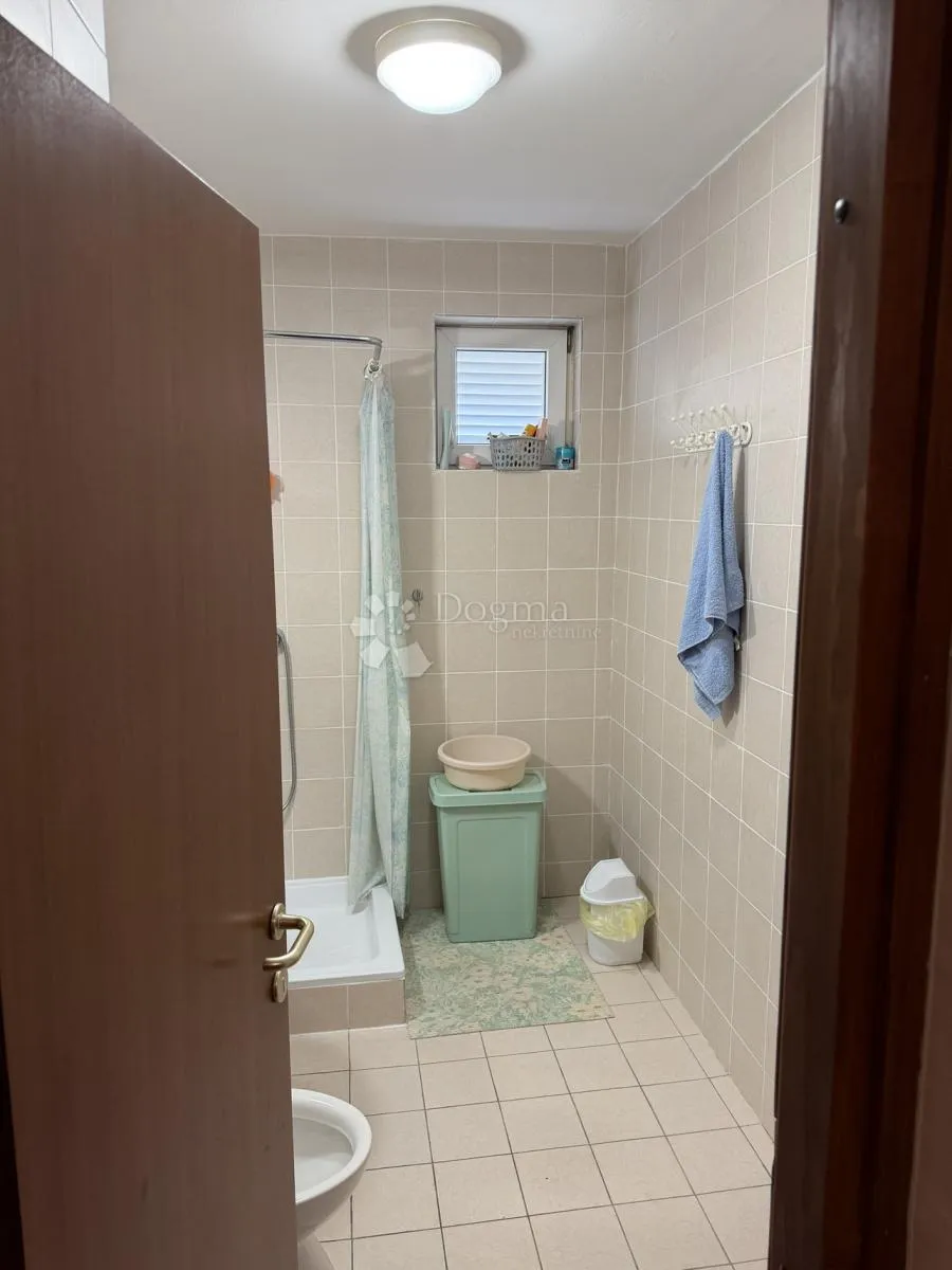 apartman 67m2 s garažom i spremištem - slika 9
