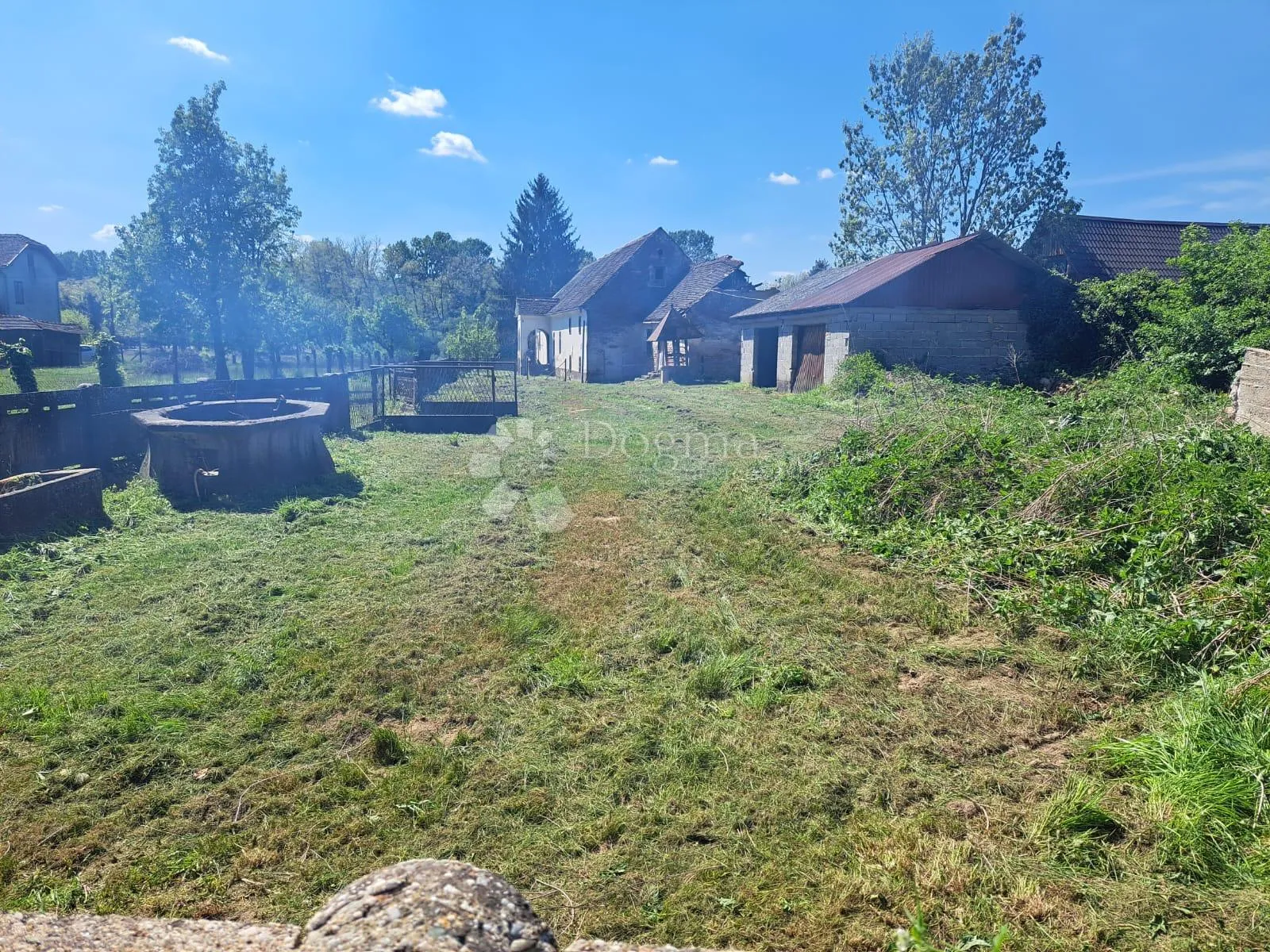 prodaja imanja prečno-ivanić grad 1719m2 - slika 4
