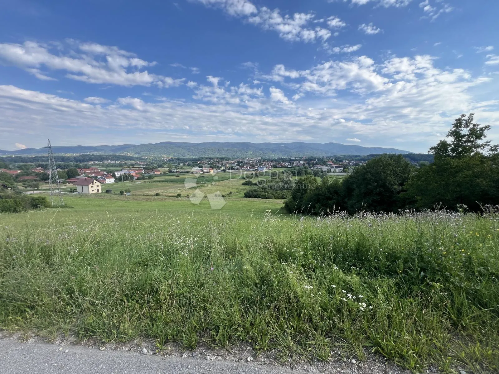 Građevinsko zemljište s panoramskim pogledom - Donja Stubica