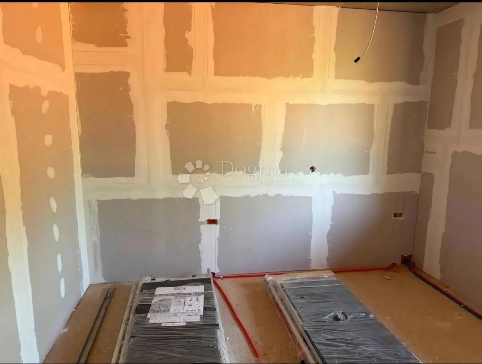 dva stana u modernoj novogradnji u iki! 90m2 - slika 3