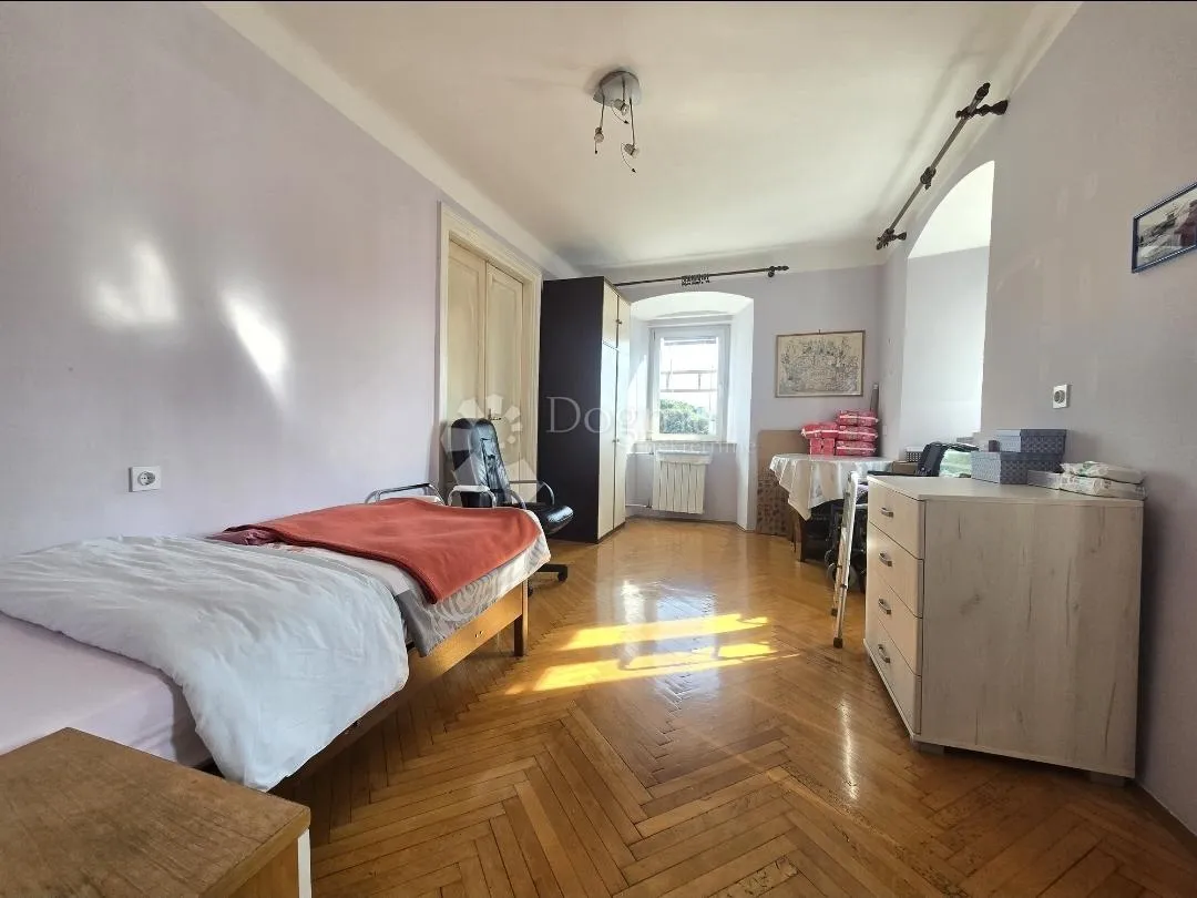 komforan stan 110 m² u centru rijeke - slika 2