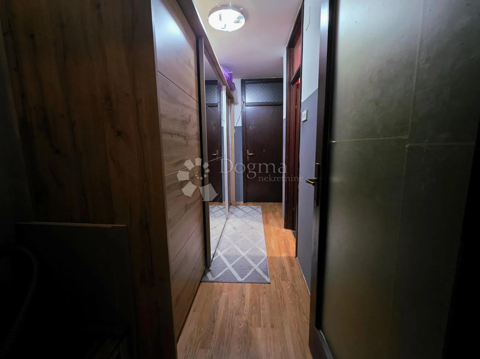 stan, karlovac, prodaja, nkp 72,24 m2, grabrik - uređen i useljiv - slika 12