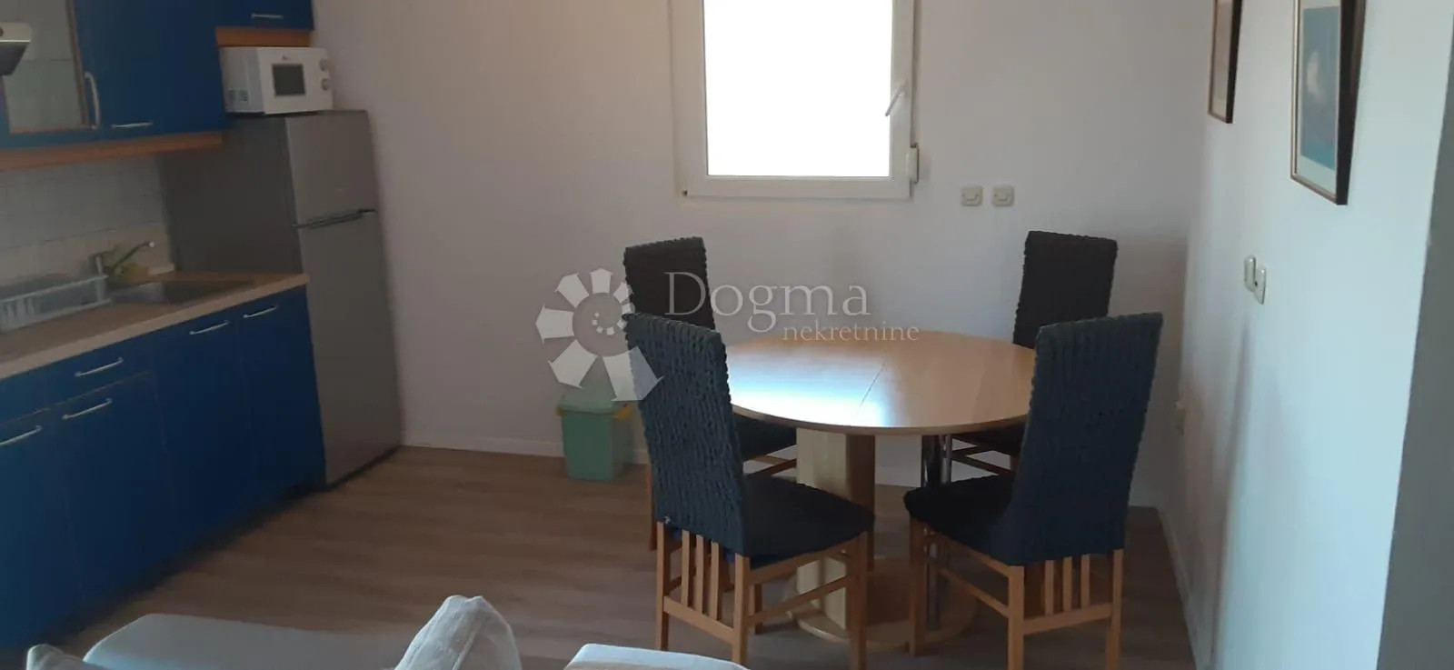 odlična prilika za iznajmljivanje i miran život!!! - slika 18