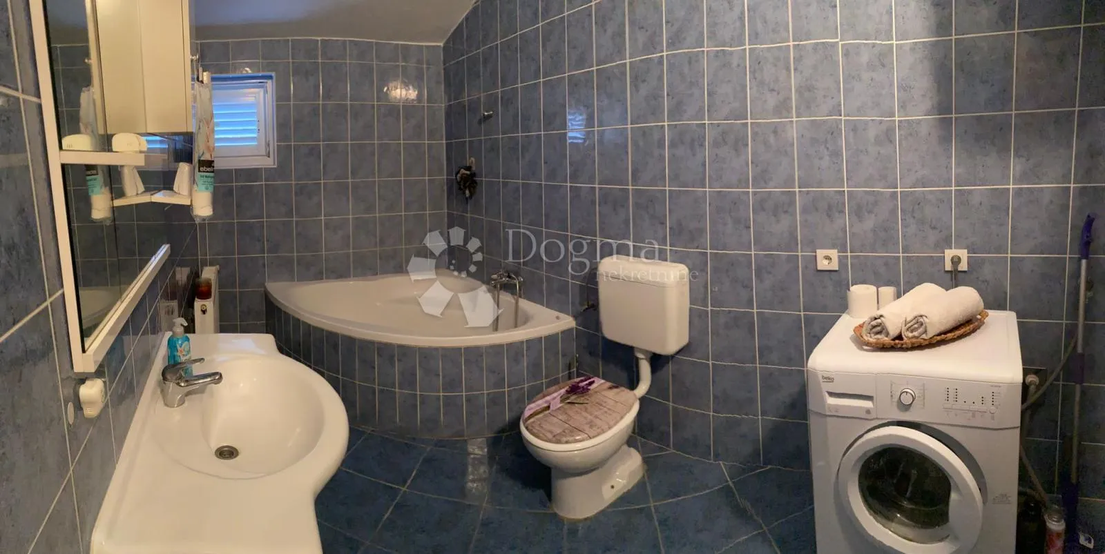 apartmanska kuća - slika 17