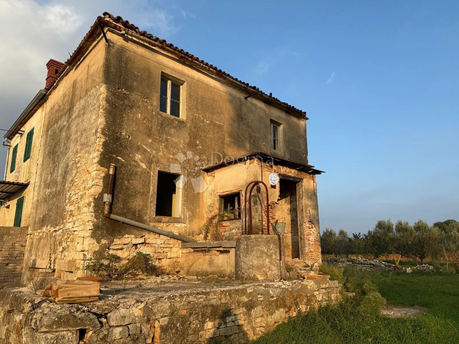 kuća za kompletnu renovaciju na 541 m2 okućnice - slika 5