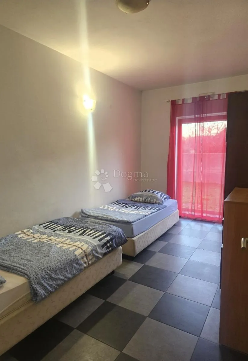 dražice – stan za radnike - slika 3