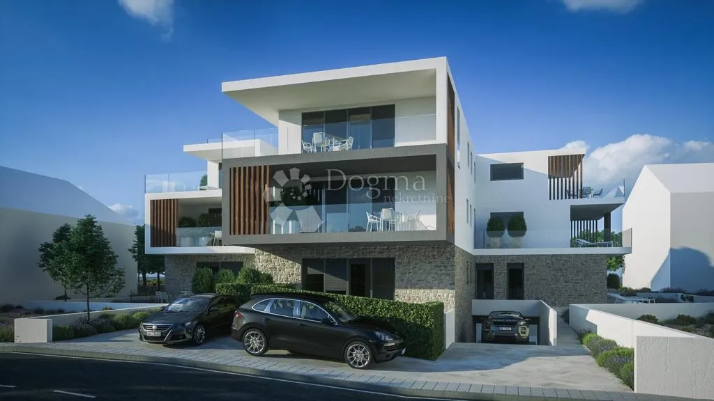 vodice, spoj luksuza i komfora nadomak mora - slika 2