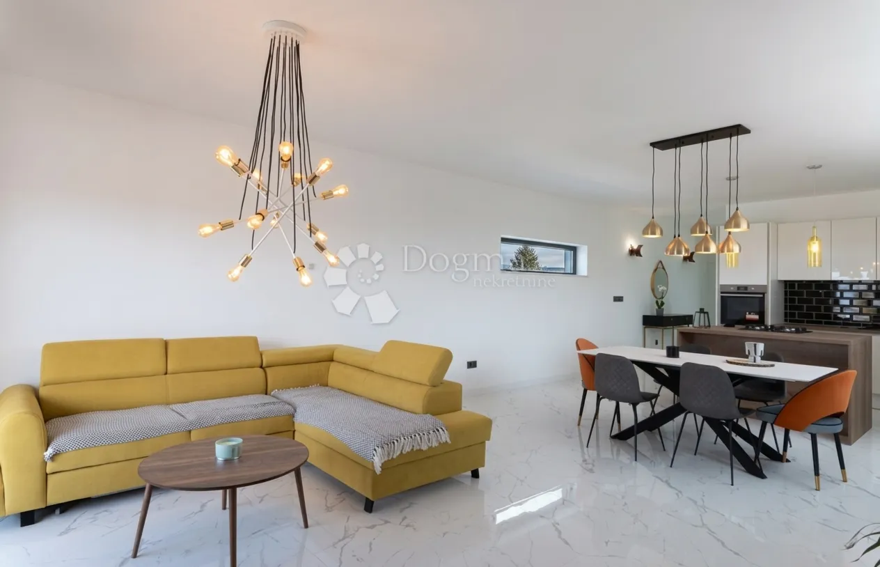 vila marina vinišče 180 m2 - slika 3