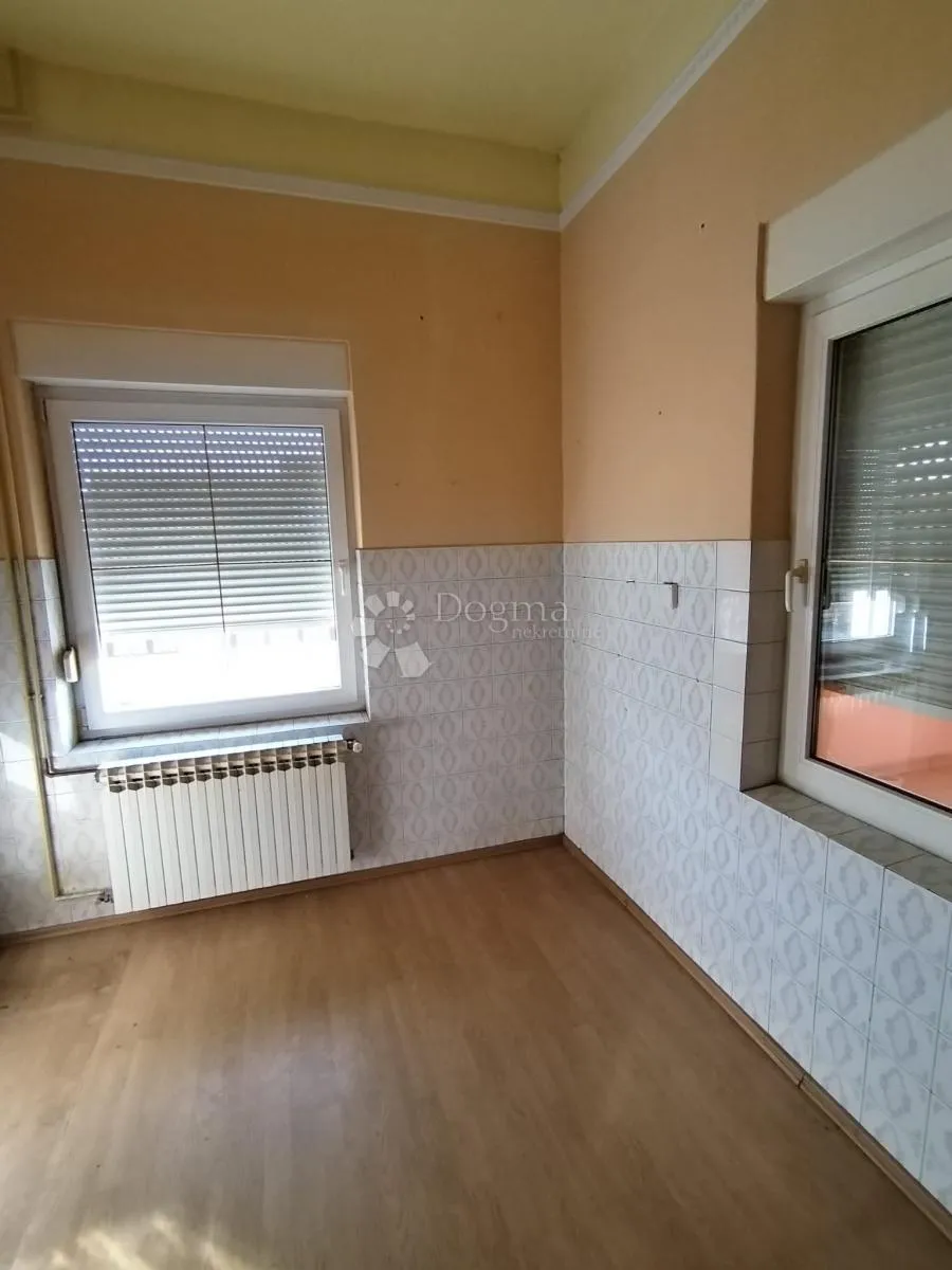 stambeno-poslovna kuća u dubravi - vrbovec - slika 29