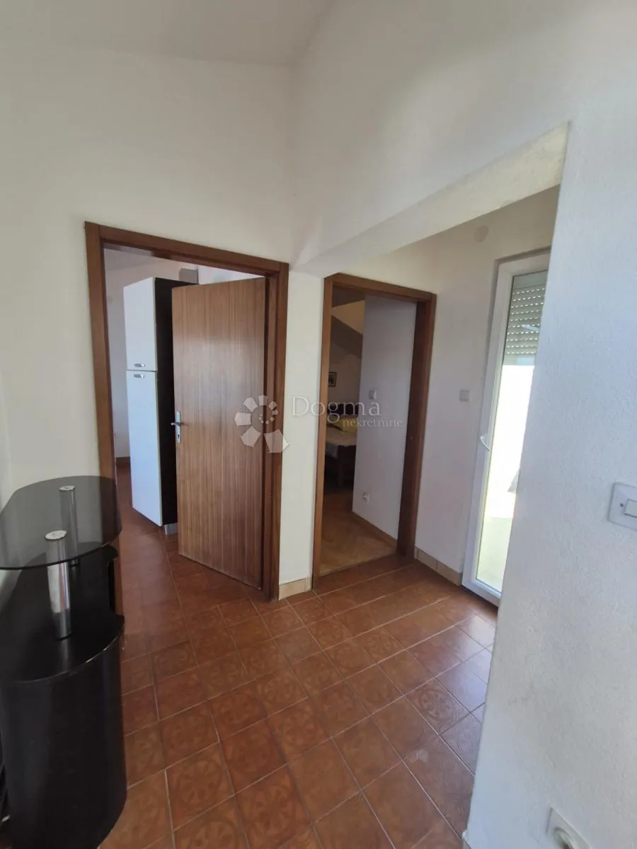 prostrana apartmanska kuća sa panoramskim pogledom na more - slika 49