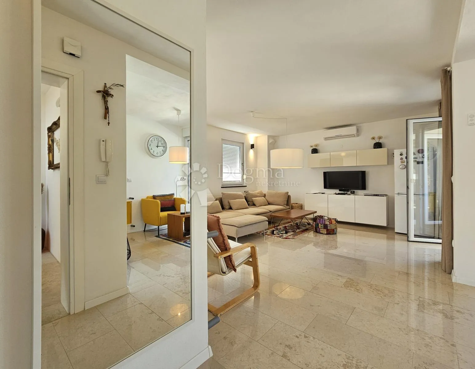 apartmanska kuća (4 jedinice) spremna za turizam - slika 10