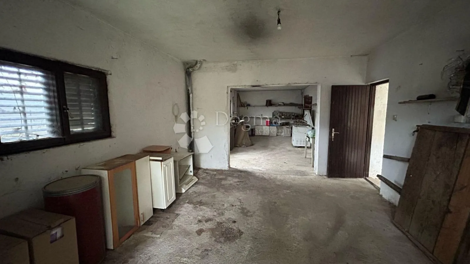 kuća za renovaciju s terasom s koje nećete željeti otići! - slika 27