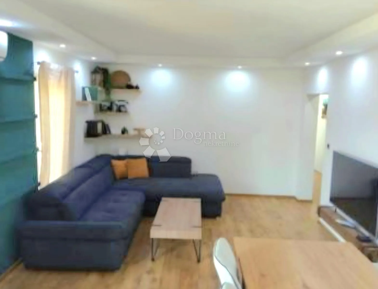 dvosoban stan s dodatnim apartmanom, dugi rat - slika 3
