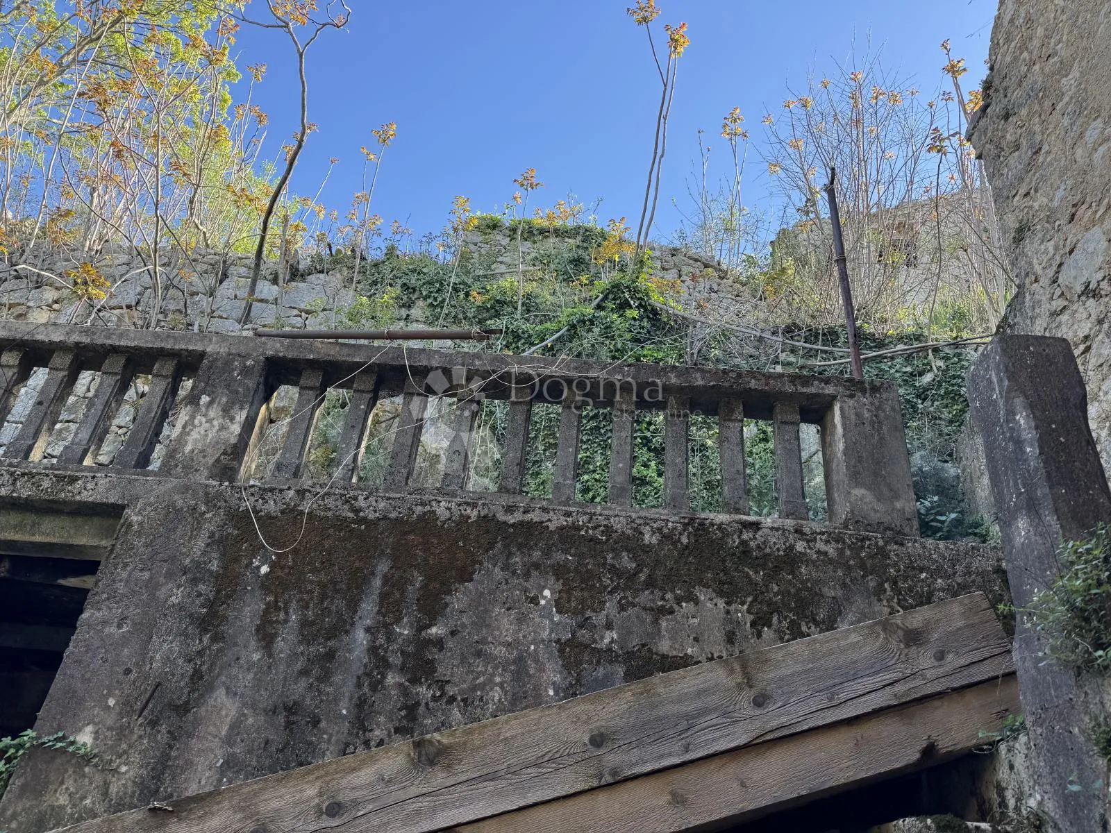 kamena ruševina za adaptaciju - crikvenica - slika 3