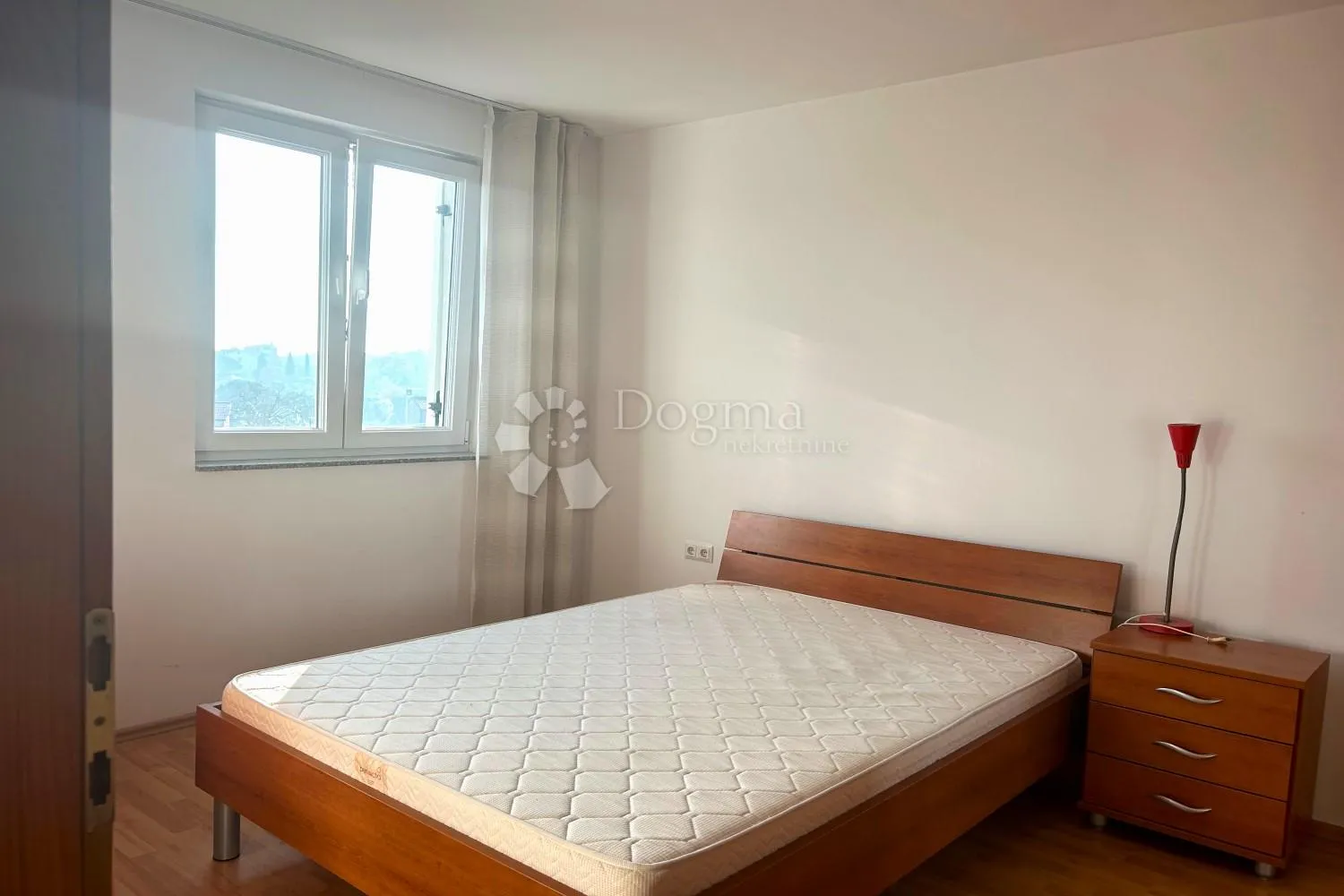 rovinj – ugodan stan s pogledom na more - slika 17