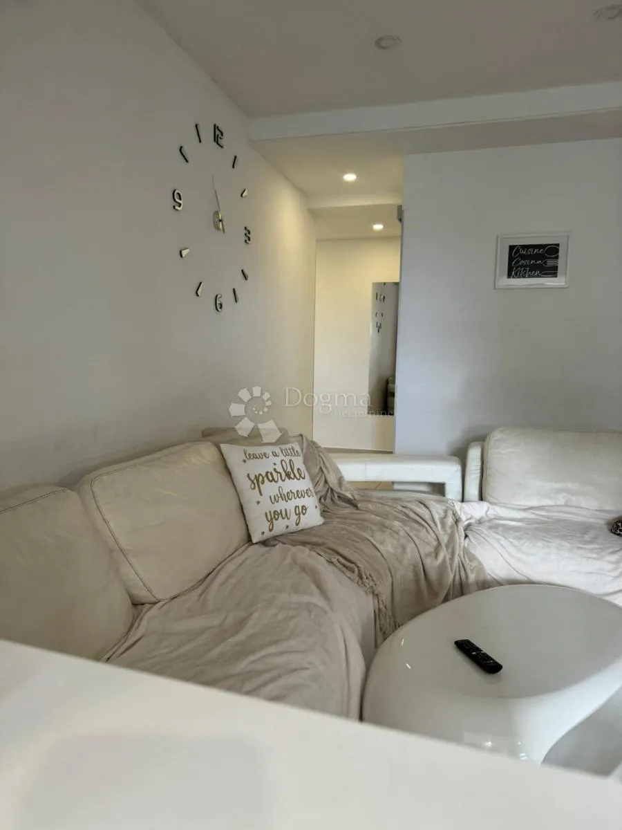 rijeka, kantrida, stan 62 m2, 2s+db - slika 2