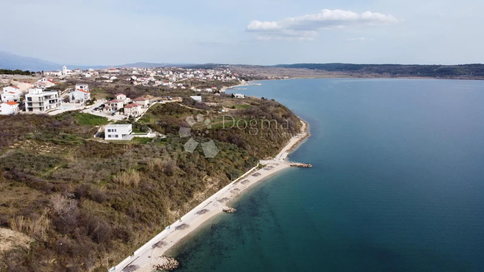 prilika - građevinsko zamljište prvi red do mora - slika 2