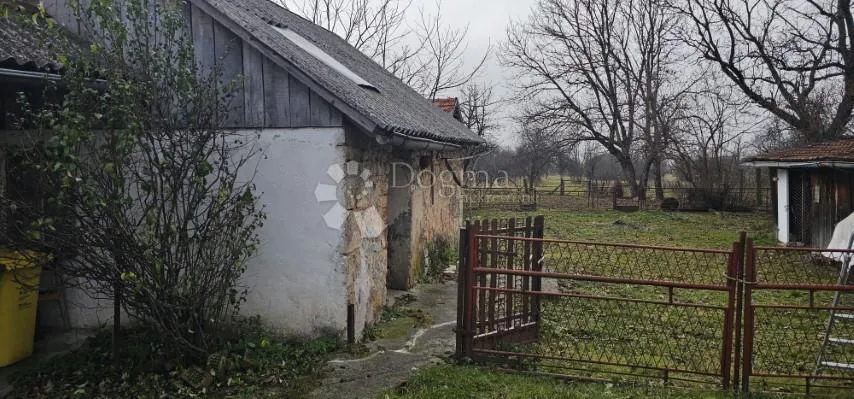 kuća na terenu od 40952m2 - slika 7