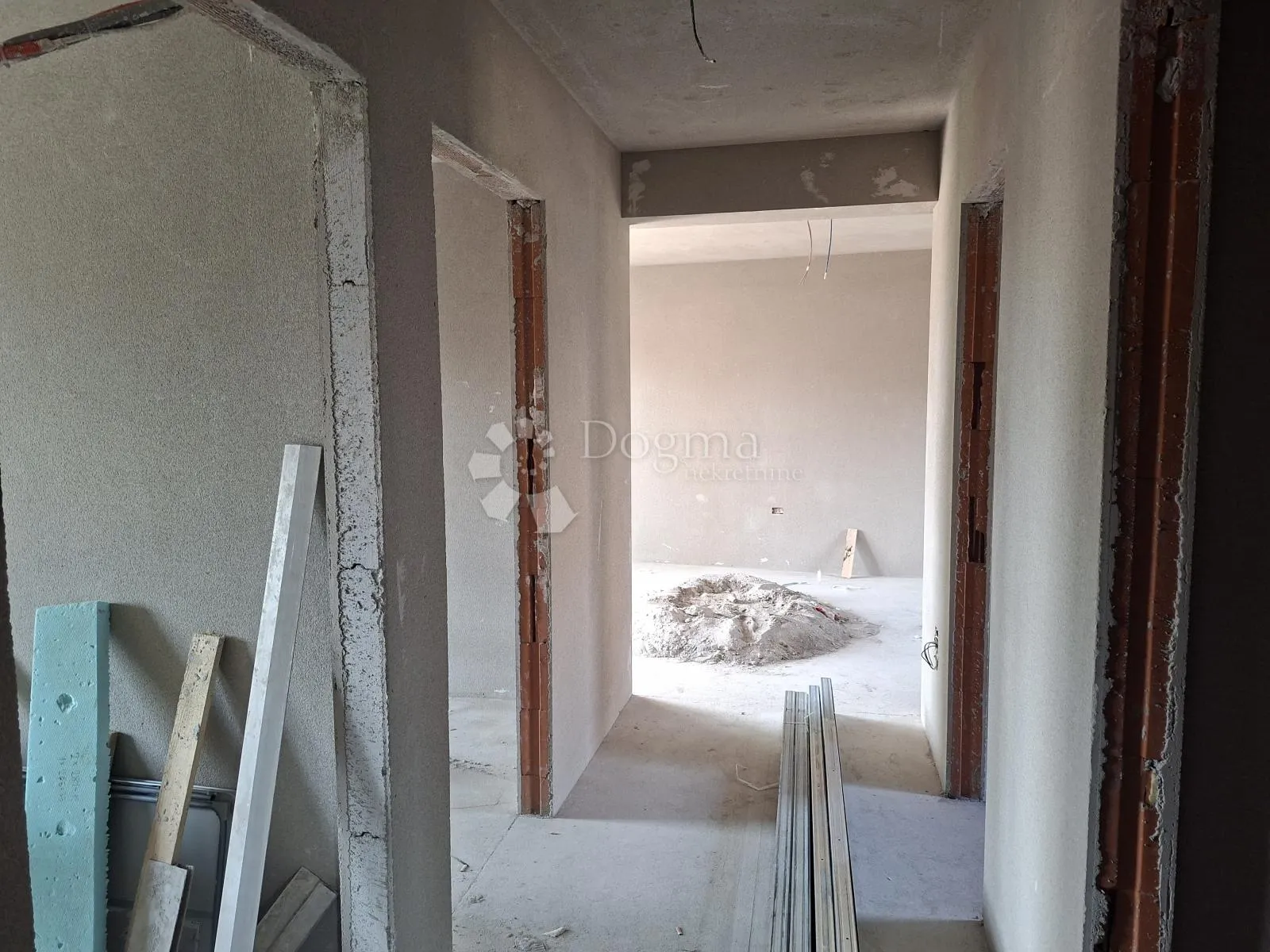 novogradnja pula centar - 57 m2, 2s+db, 1. kat b02 - slika 6