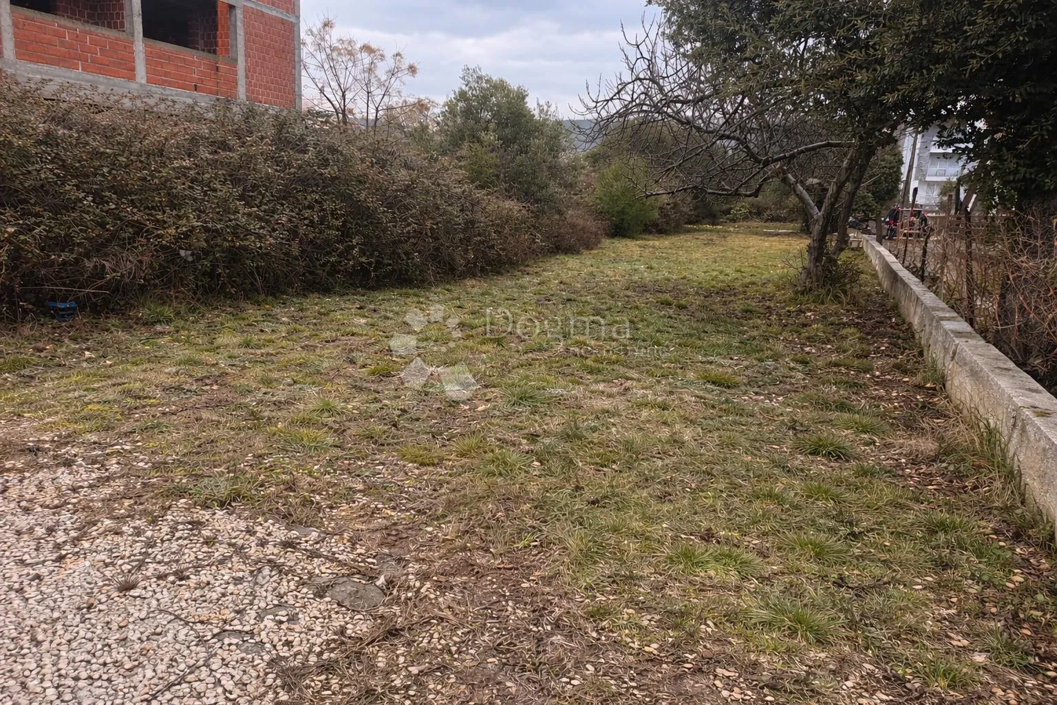 sukošan (marina dalmacija) - građevinsko zemljište 1550 m2 - slika 3