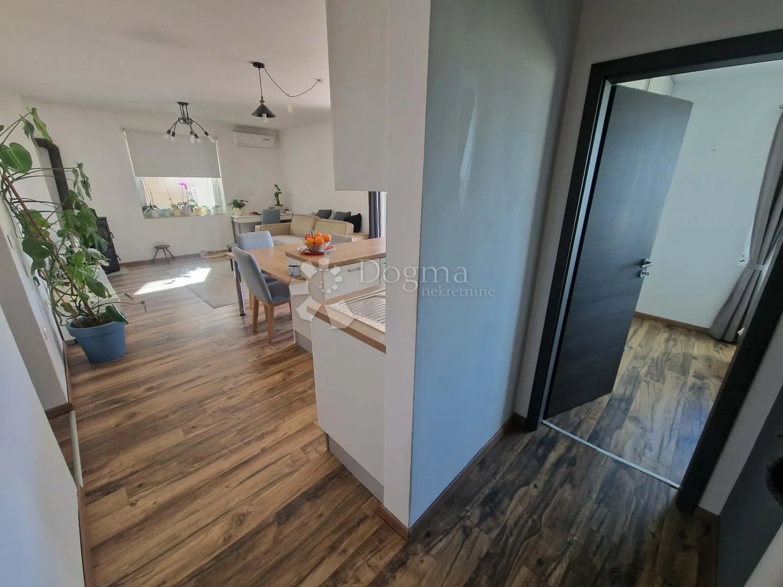 diklo - apartman 50 m2 u blizini mora - slika 17