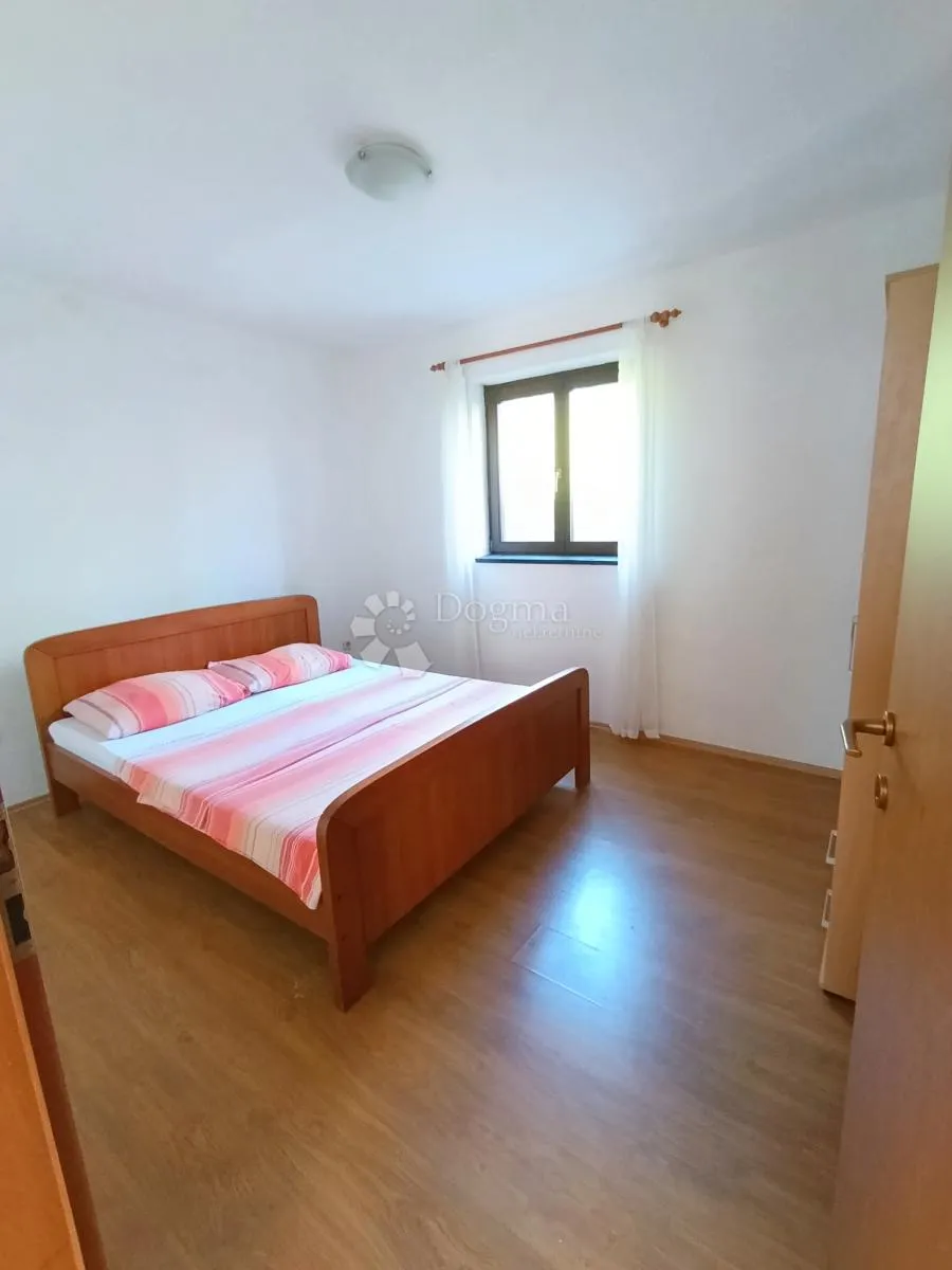 samostojeća kuća 70 m od mora, mastrinka - slika 11
