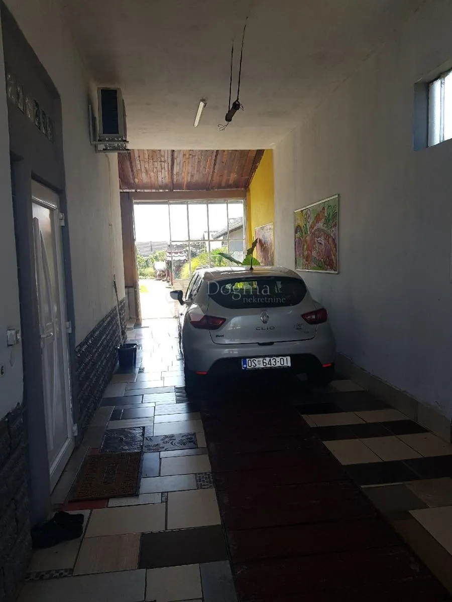 kuća sarvaš 280 m² – idealna za obitelj ili investiciju - slika 6