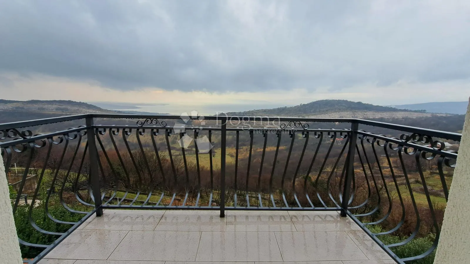 praputnjak, 2s+db,balkon! - slika 9