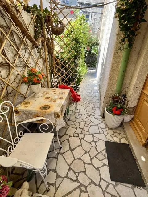 belveder,2s+db,62m2,prizemlje sa okućnicom - slika 13