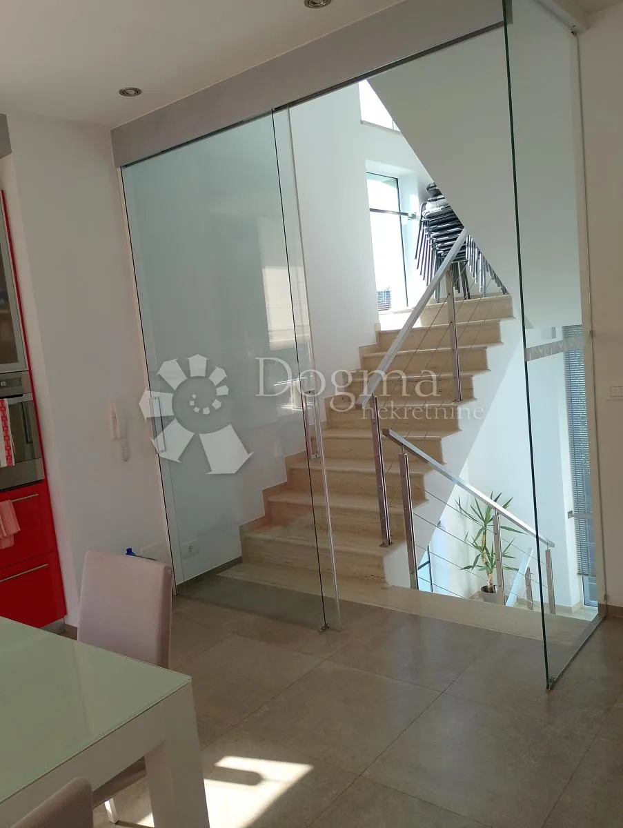 moderna kuća, 3 stambene jedinice, borik - zadar - slika 8