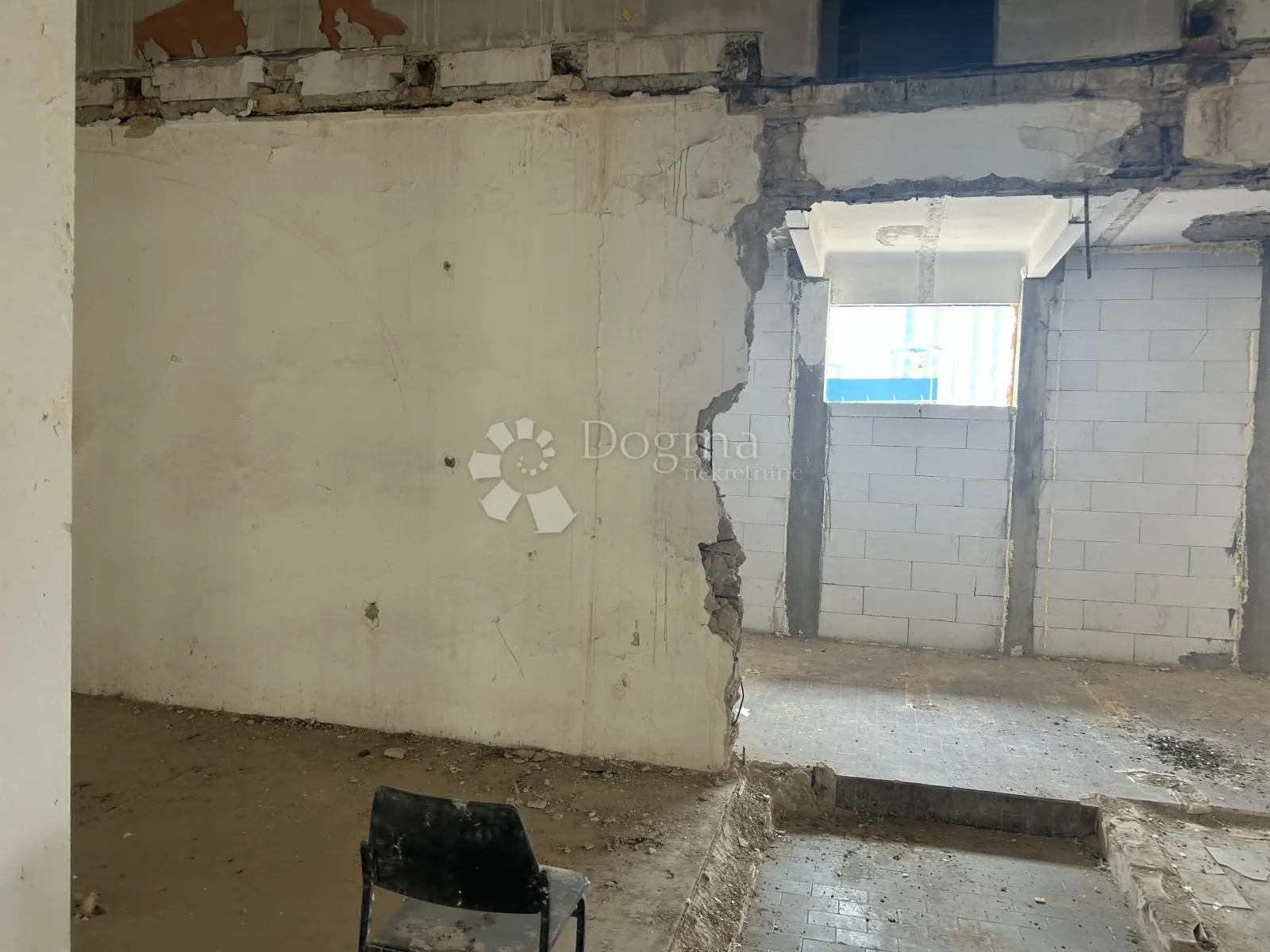 najam neuređenog poslovnog prostora širi centar rijeke - slika 7